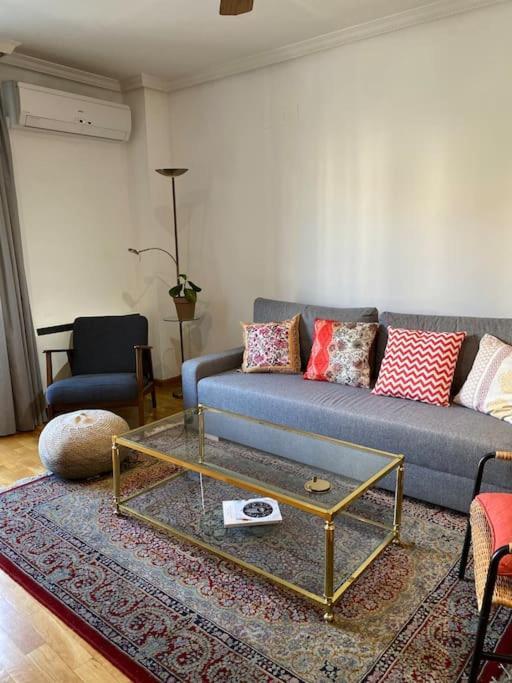 Lovely 2 Bedrooms Apartment Main Square Plasencia Dış mekan fotoğraf